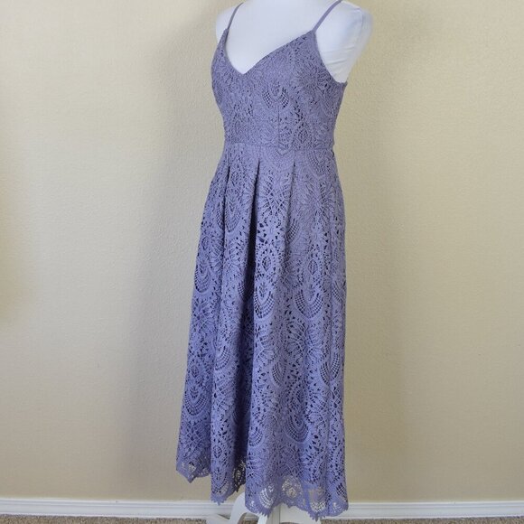 Gianni Bini Abigail Lace Crochet Midi Dress - 4 - Picture 4 of 9